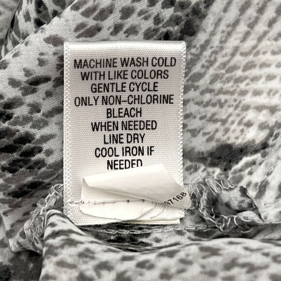 Apt 9 Blouse XL Gray Boho Sheer Python Animal Print Lightweight Elegant Top - Picture 10 of 10